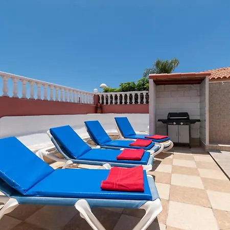 فيلة Nadia Lovely 3 Bedroom Private Heated Pool كالاو سالفاجي