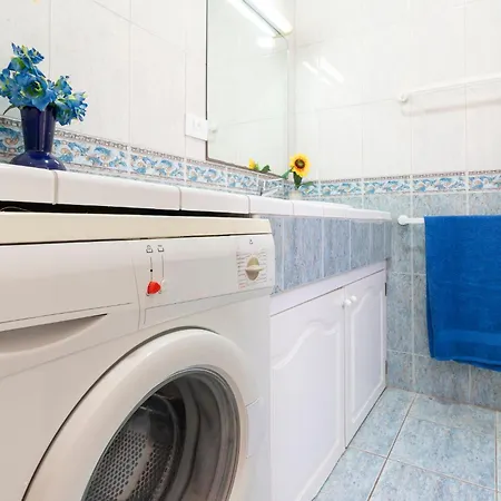 Nadia Lovely 3 Bedroom Private Heated Pool فيلة كالاو سالفاجي